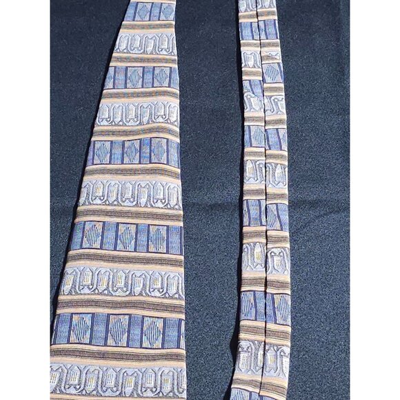 Vintage Loosen Up By Gentry 100% Silk Geometric Pattern Mens Necktie In Blue & Y - Picture 4 of 10